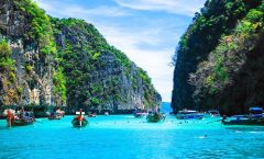 Phuket to Phi Phi & Rang Yai Islands: Private Speedboat Tour by Bangtao Beach Bar