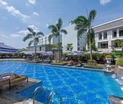 Cape Sienna Gourmet Hotel & Villas