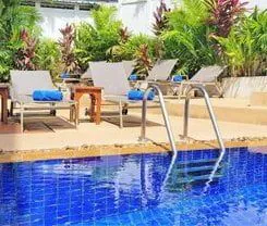 Karon Beach Pool Hotel
