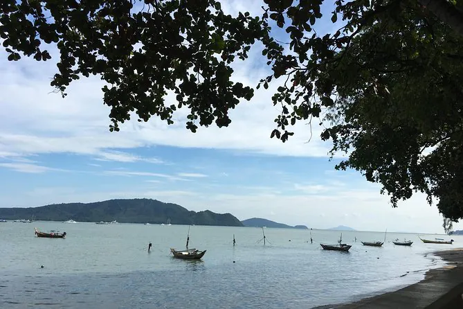 Phuket Day Tour of 8 Popular Beaches by Bangtao Beach Bar Phuket Day Tour of 8 Popular Beaches by Bangtao Beach Bar