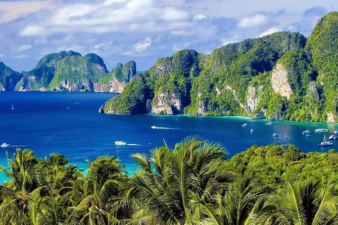 Phi Phi & Khai Islands Snorkeling Trip w/ Lunch by Speedboat by Bangtao Beach Bar Phi Phi & Khai Islands Snorkeling Trip w/ Lunch by Speedboat by Bangtao Beach Bar