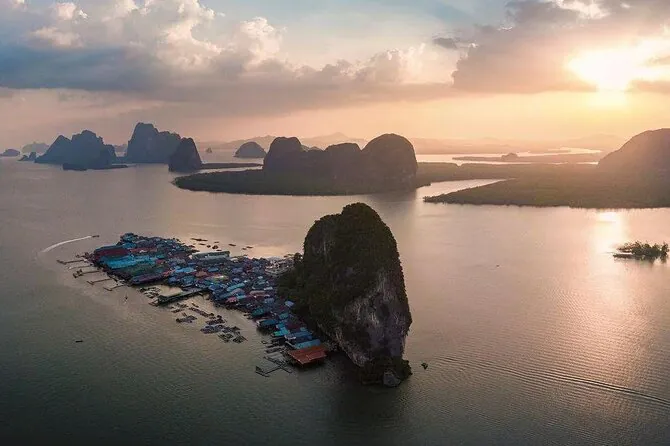 Private James Bond Island Speedboat Tour w/ Canoeing and Lunch by Bangtao Beach Bar Private James Bond Island Speedboat Tour w/ Canoeing and Lunch by Bangtao Beach Bar
