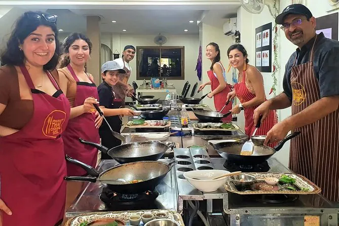 Thai Cooking Class in Phuket by Bangtao Beach Bar Thai Cooking Class in Phuket by Bangtao Beach Bar