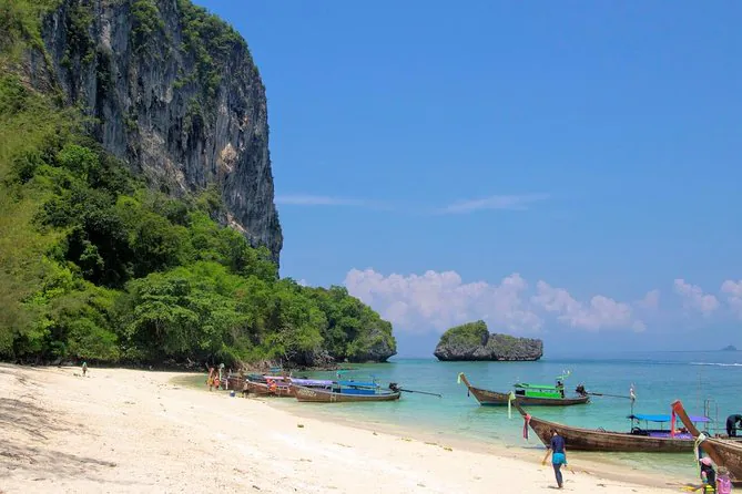 Phuket to Krabi: Island Hopping with Lunch and Hotel Transfer by Bangtao Beach Bar Phuket to Krabi: Island Hopping with Lunch and Hotel Transfer - Sightseeing Tours