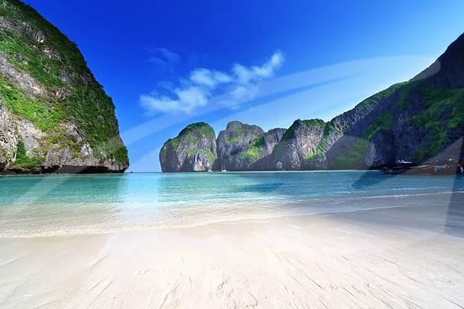 Phuket to Phi Phi Islands by Speedboat by Bangtao Beach Bar Phuket to Phi Phi Islands by Speedboat - Phi Phi Islands